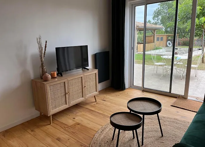 De La Clie Apartment *